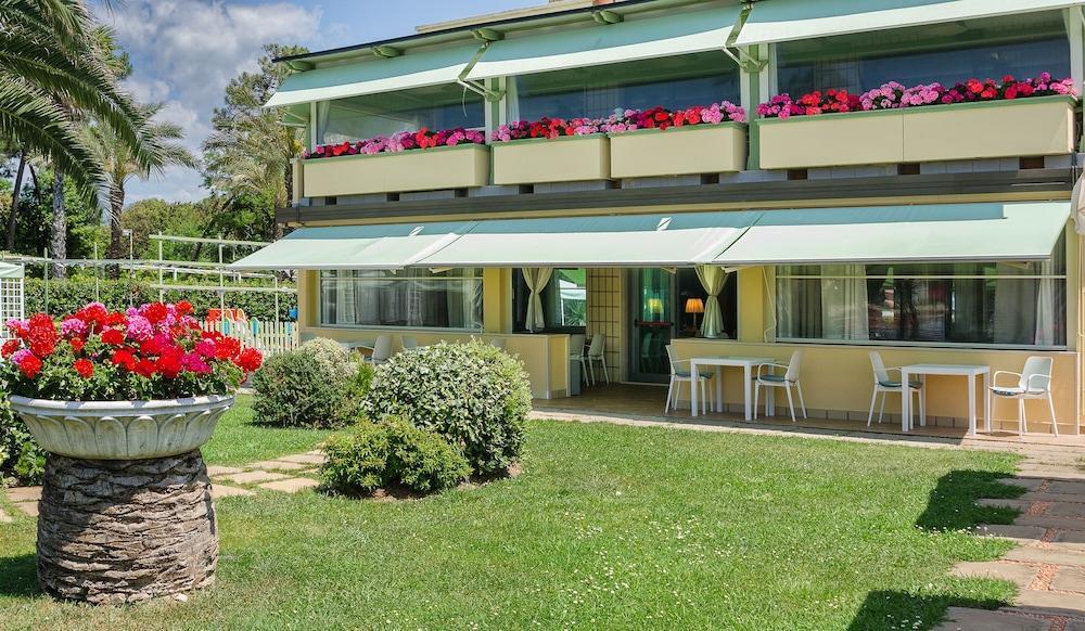 Hotel Siesta 3* Lido di Camaiore