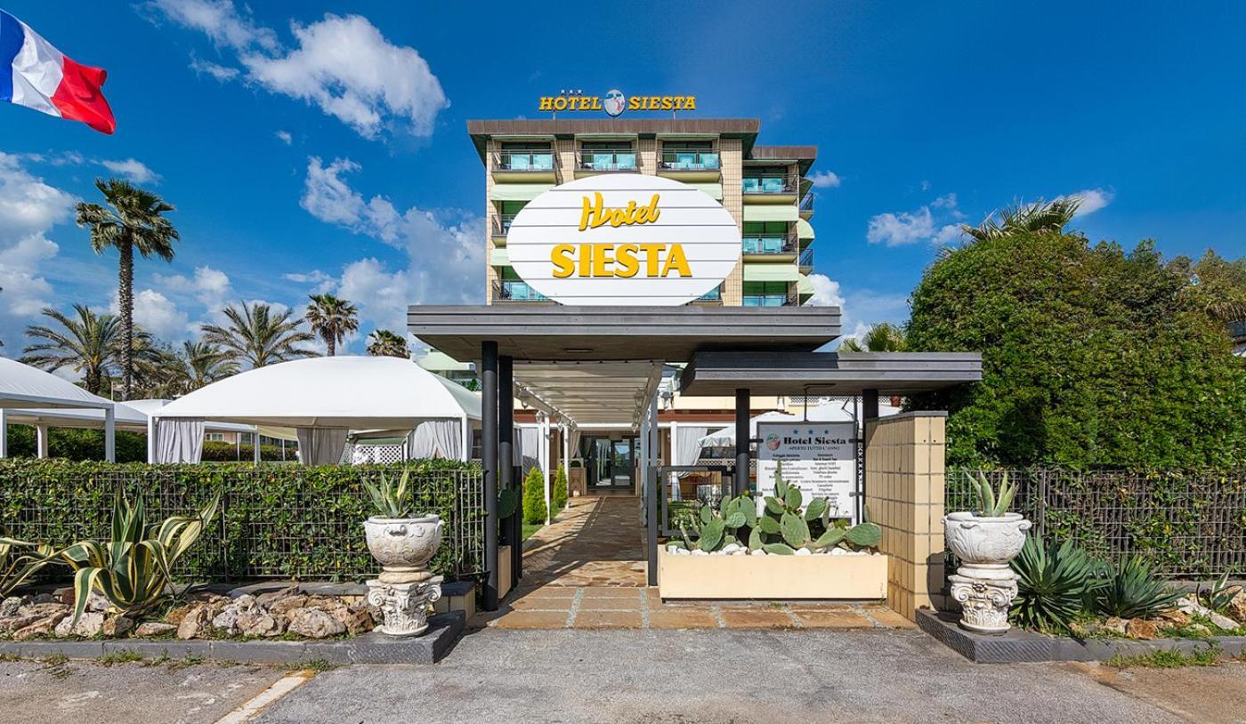 Siesta Hotel